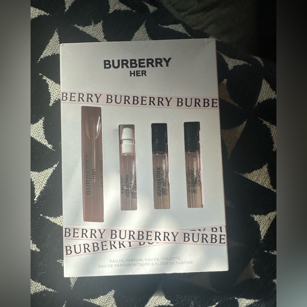 Burberry Her Fragrance Set